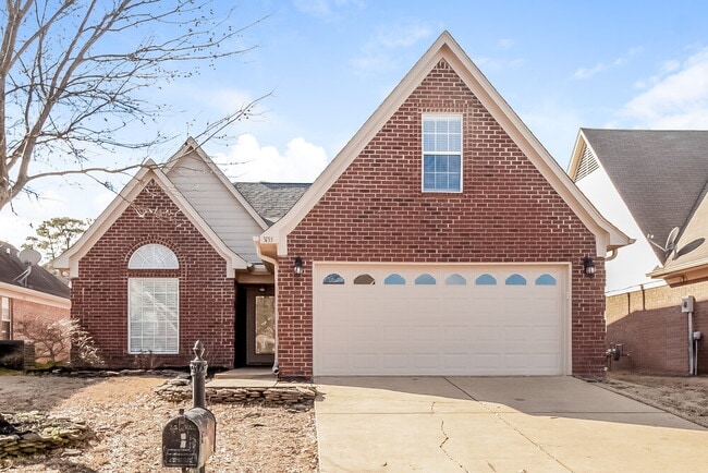 Building Photo - 3135 Quartz Dr