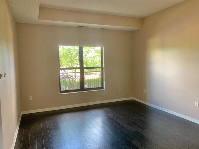Building Photo - 3707 Grand Way