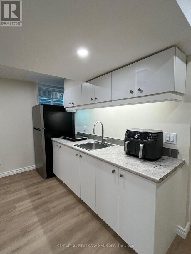 Building Photo - 2062 Cherrywood Trail