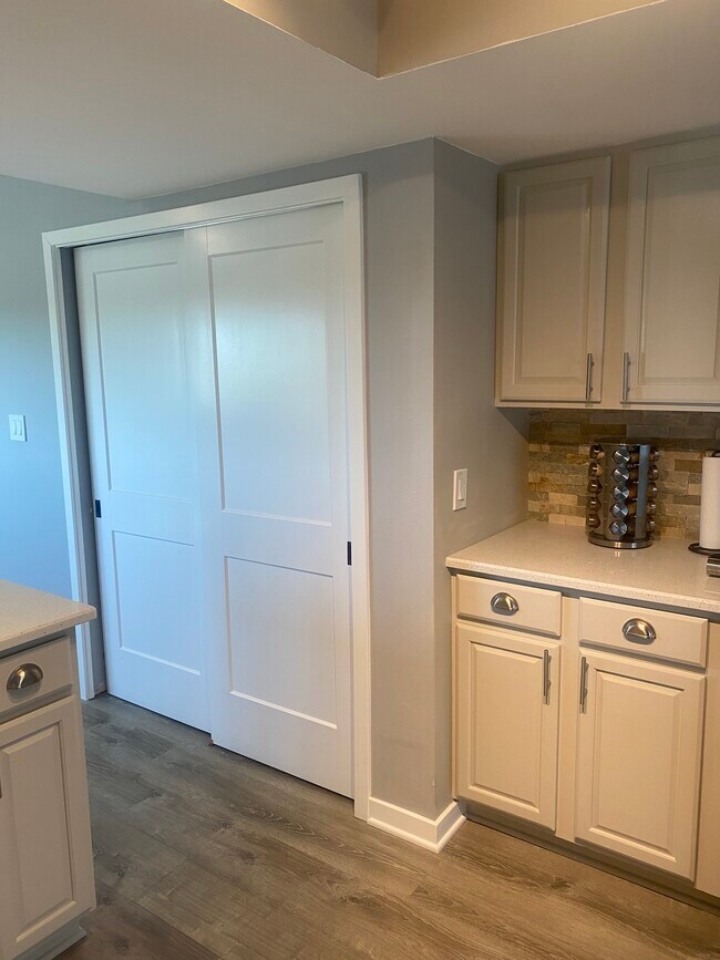 Pantry - 930 85th Ave N