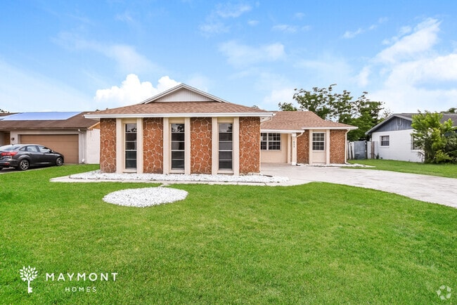 Building Photo - 653 Stanford Dr