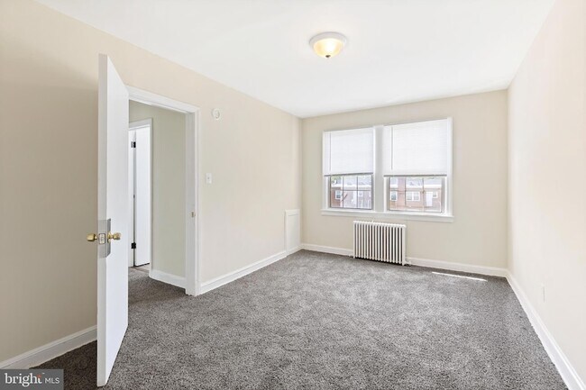 Foto del edificio - 215 Oakwood St SE