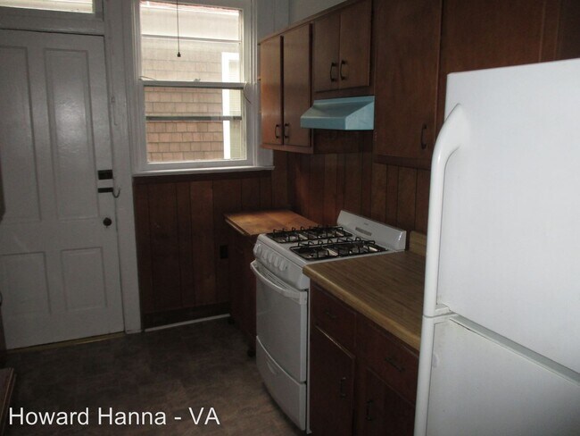 Building Photo - 611 Stockley Gardens