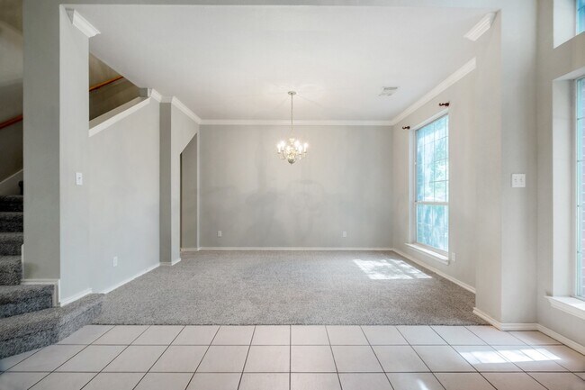 Foto del edificio - 4 Bedroom, 2.5 Bath Home in Vista Oaks