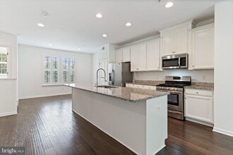 Building Photo - 23048 Mountain Laurel Ln