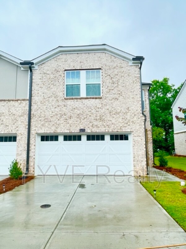1695 Villageside Ct, Lawrenceville, GA 30043 Townhome Rentals in