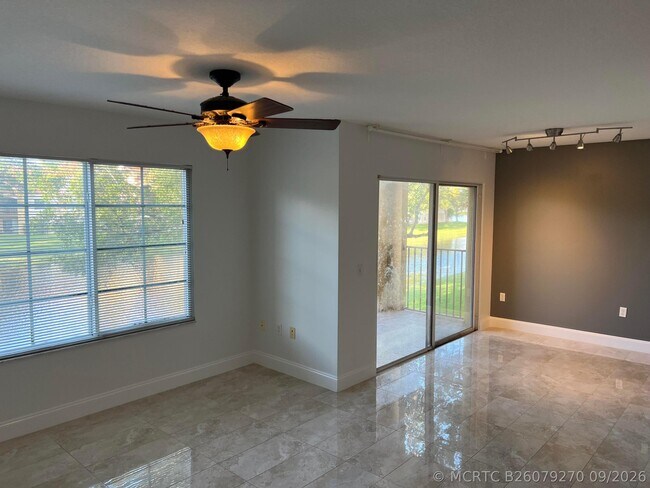 Foto del edificio - 4200 San Marino Blvd