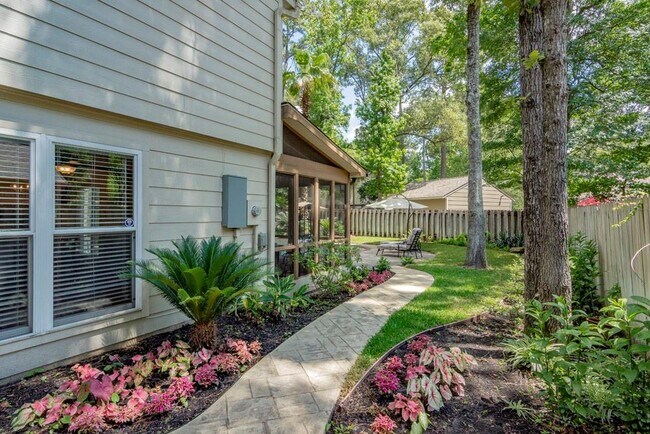 Foto del edificio - 15 Meadow Cove Dr