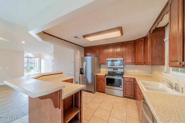 Foto del edificio - 144 Oleander Cir