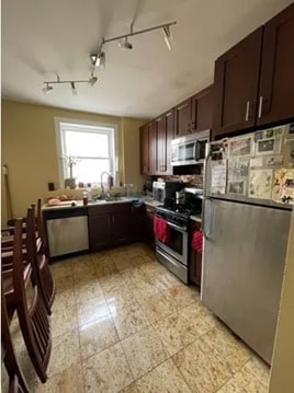 Foto del edificio - 6132 N Paulina St