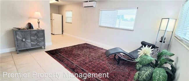 Foto del edificio - 3 br, 2 bath House - 3024 Estey Avenue