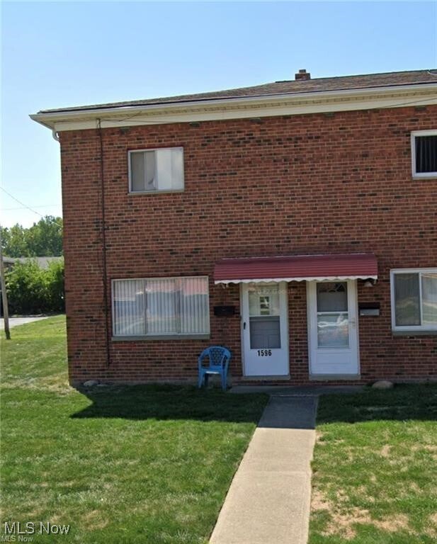 1596 Ridgewick Dr, Wickliffe, OH 44092 Condo for Rent in Wickliffe