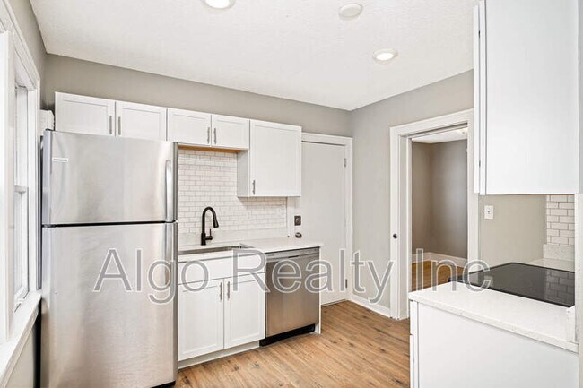 Foto del edificio - 287 N Avon St