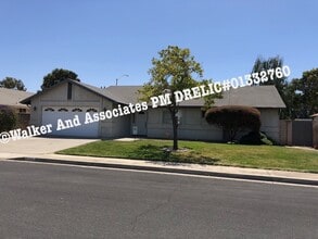 Building Photo - 1654 Floyd Ct