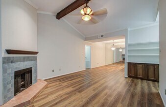 Building Photo - 11711 Memorial Dr