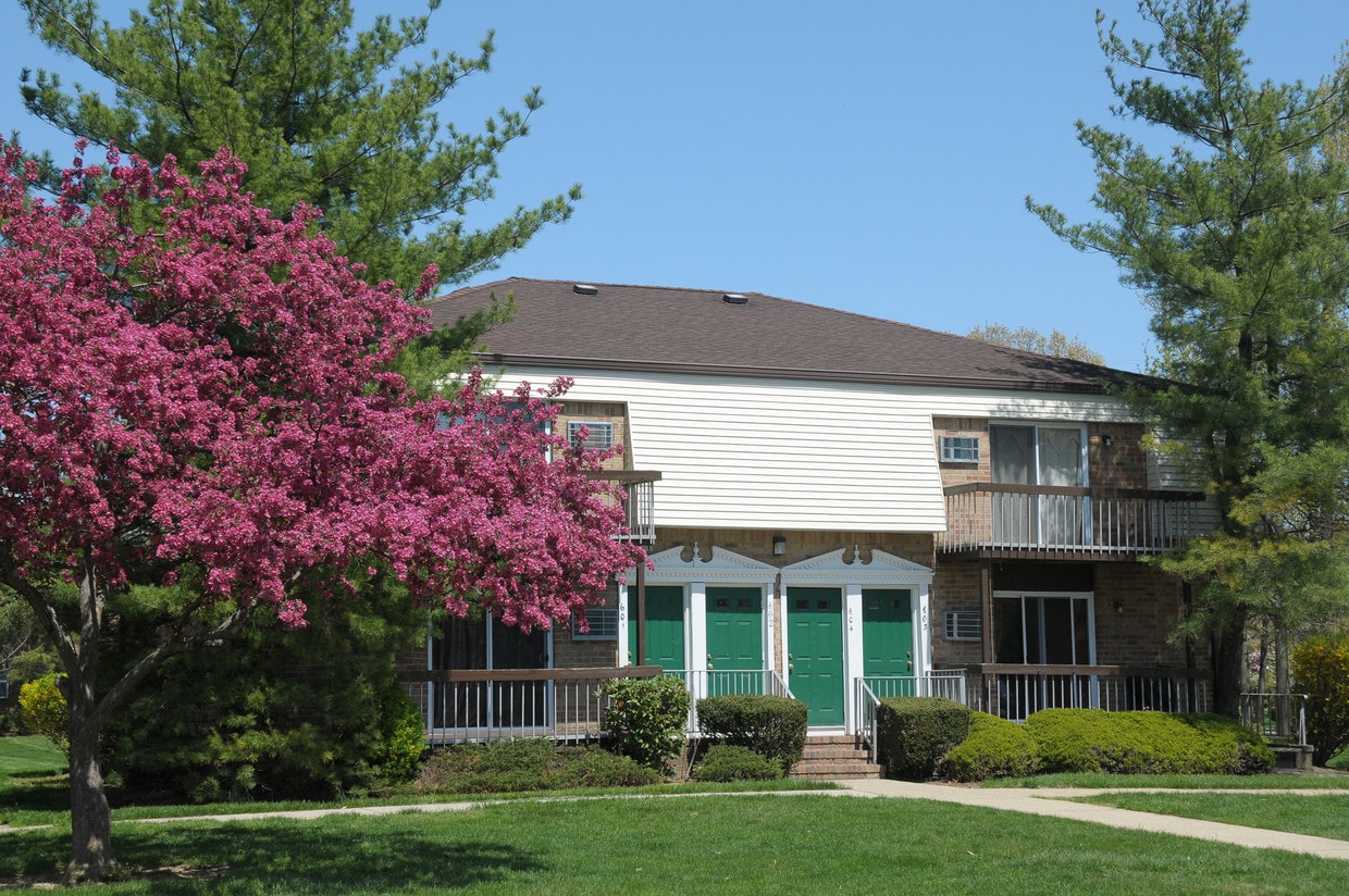Primary Photo - North Brunswick Manor
