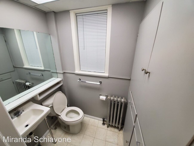 Foto del edificio - 1608-1610 E Superior St