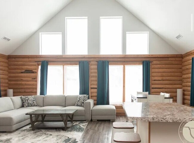 Building Photo - Adorable Red Lodge Cabin for rent