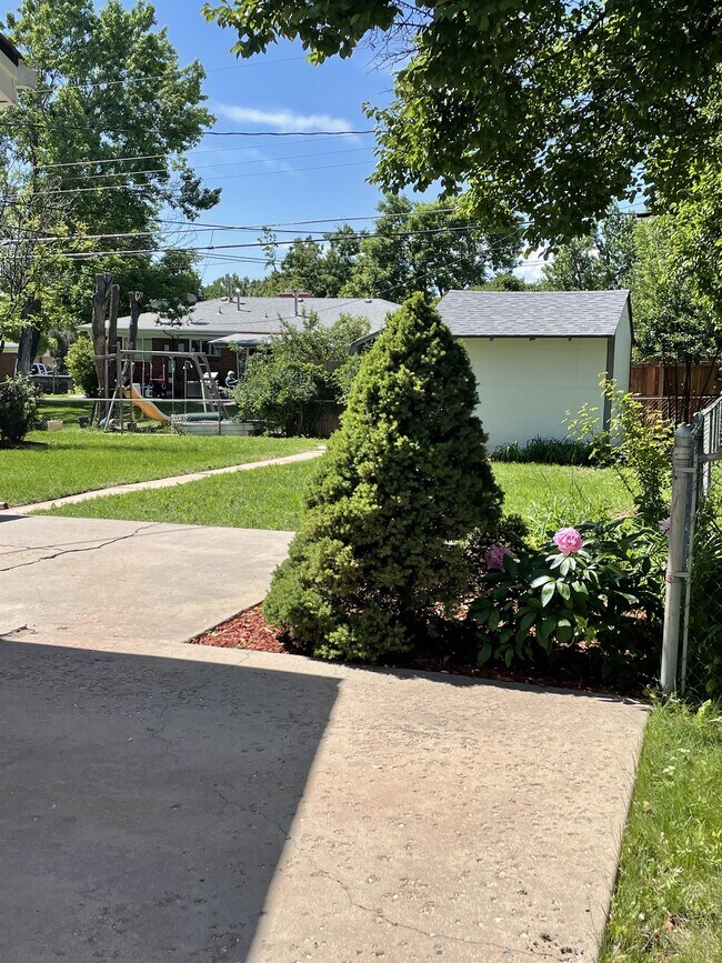 Foto del edificio - 3370 W Wagontrail Dr