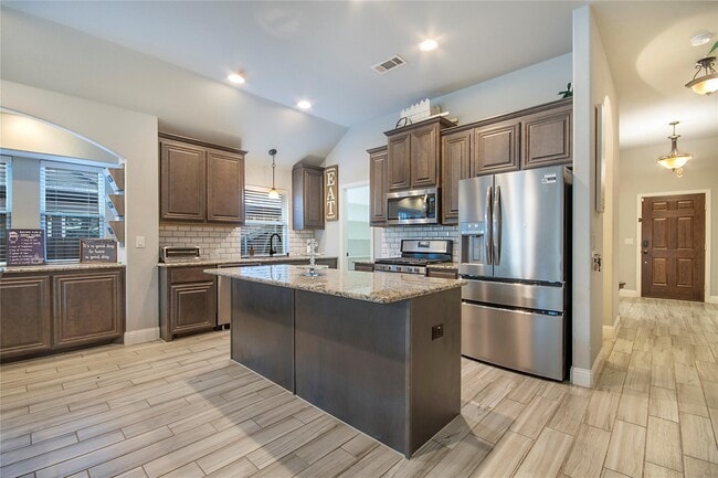 Foto del edificio - 5116 Prospect St