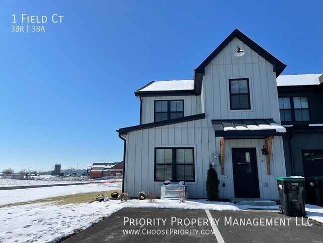 Building Photo - 3 Bdrm 2.5 Bath Townhome in Bridgewater - ...