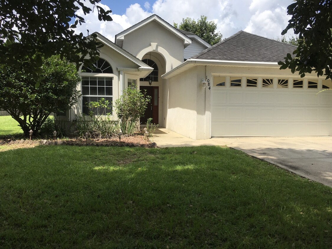 Primary Photo - Beautiful Home in Piney Z neighborhood!