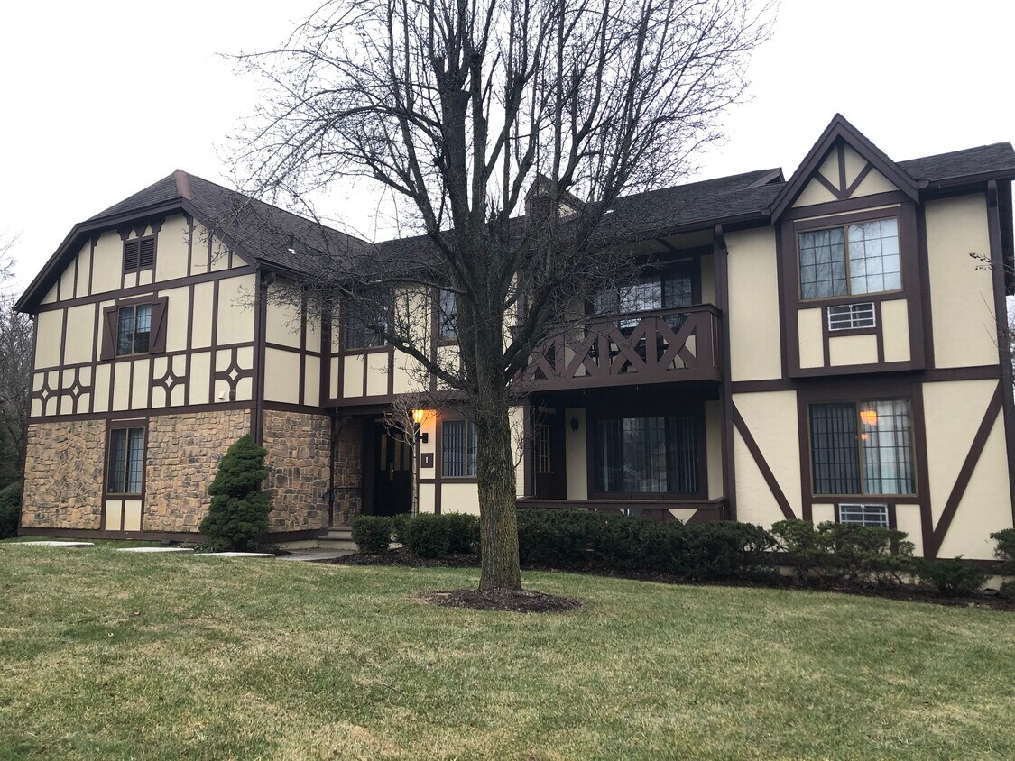 1C Avon Ct, Chatham Township, NJ 07928 Condo for Rent in Chatham