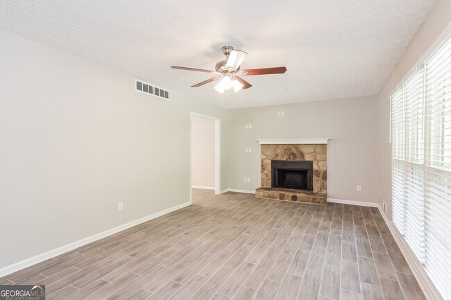 Building Photo - 46 Normas Way