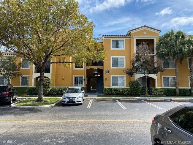 Foto del edificio - 2 br, 2 bath Condo - 2101 S Hiatus Rd