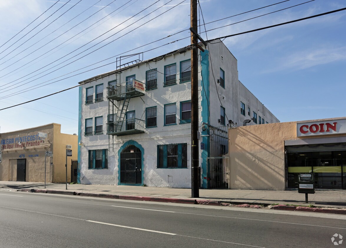 Foto del edificio - Pico Place