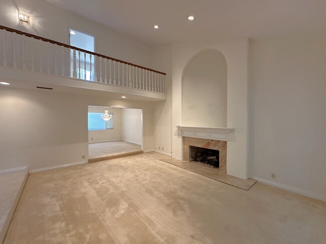 Building Photo - 26543 Academy Dr