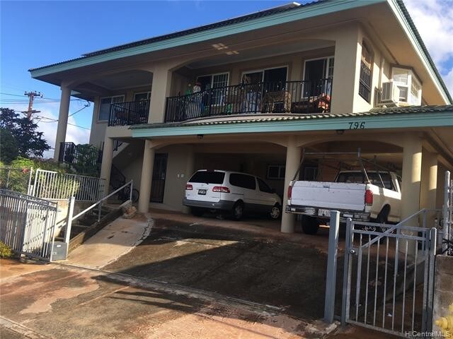 Building Photo - 796 Hoomalimali St