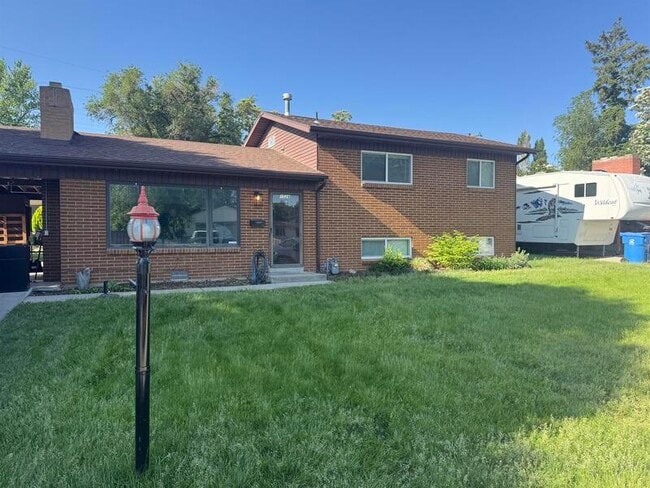 Photo - 1528 Dawn Dr, House