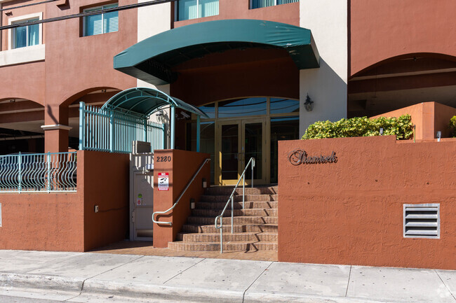 Foto del edificio - Shamrock Coral Gables