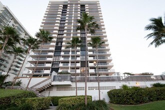 Building Photo - 5757 Collins Ave