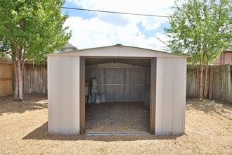 Building Photo - 9038 McGallion Rd