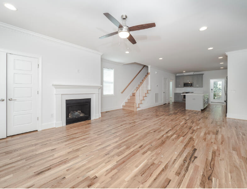 Building Photo - 3133 Stanhope Ave