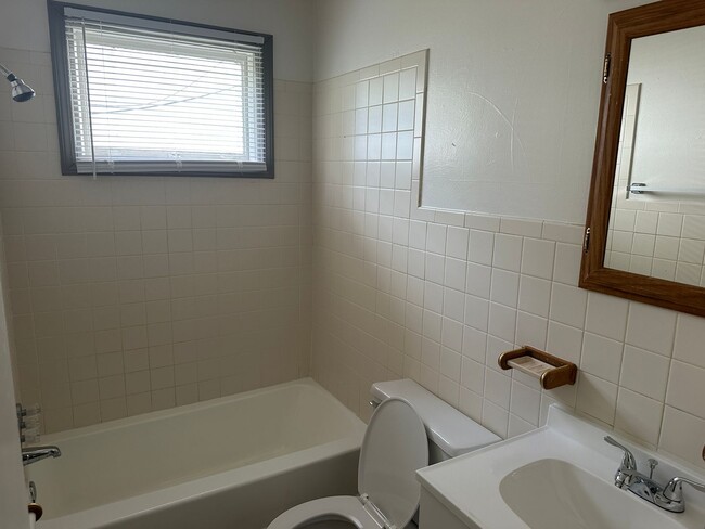 Building Photo - East Midlothian Duplexes