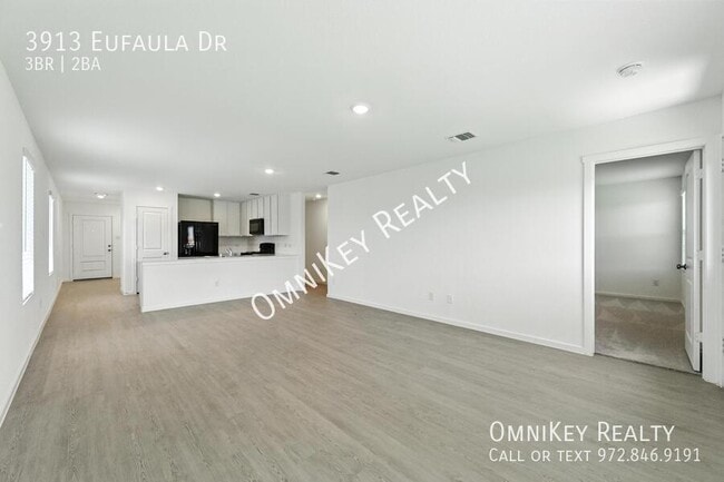 Building Photo - 3913 Eufaula Dr