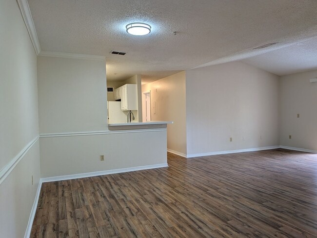 Building Photo - 3/2 Condo, Villas at Lakeside in Oveido