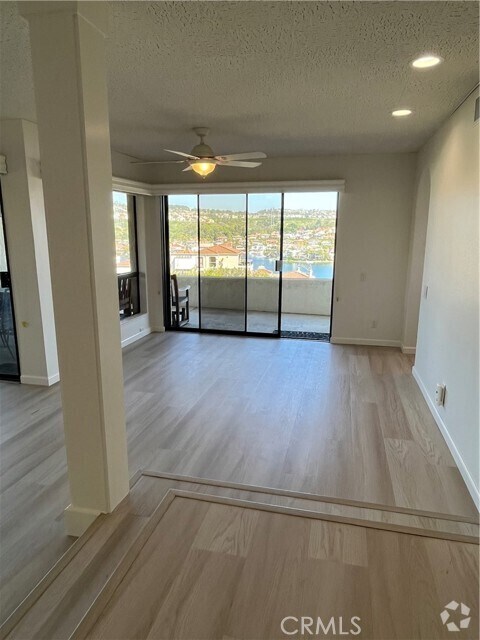 Building Photo - 22502 Campos