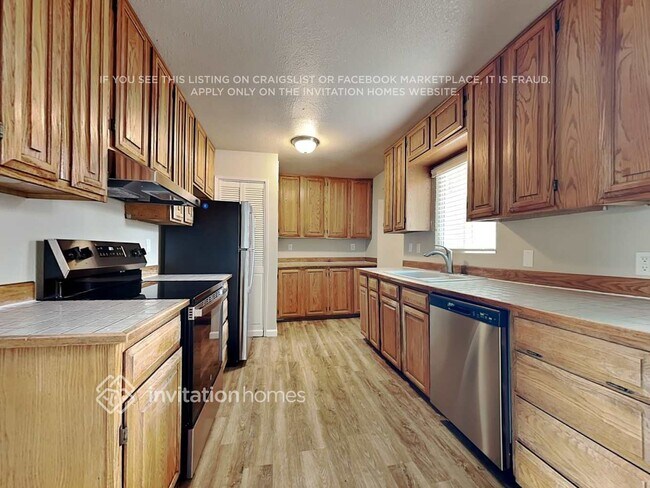 Foto del edificio - 720 S 314th St