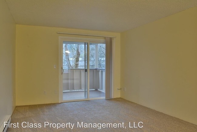 Building Photo - 3600 SW Beaverton Hillsdale Hwy