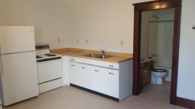 Foto del edificio - 626-632 W Quartz St