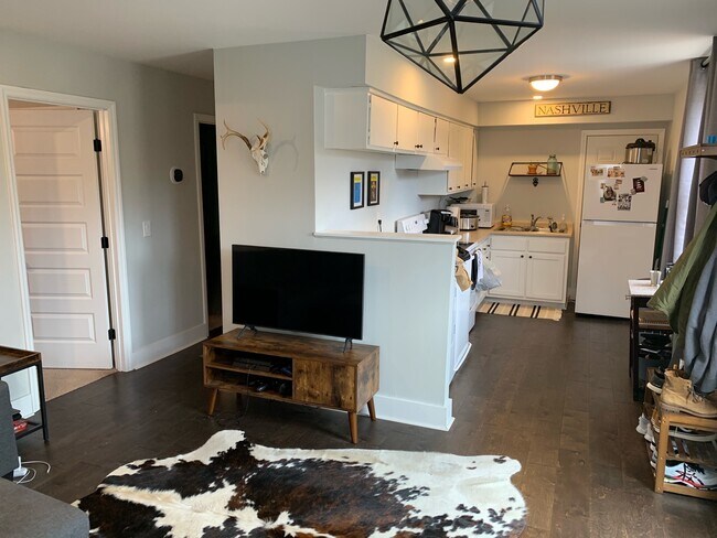 Foto del edificio - 1312 Maxey Ln