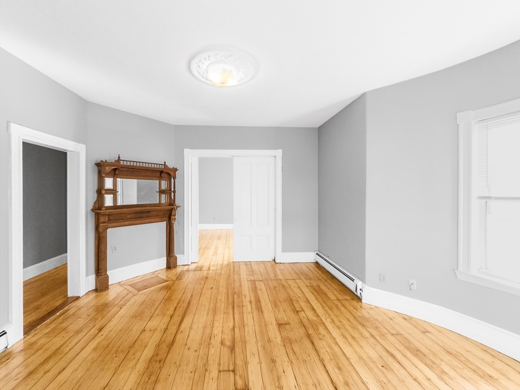 Primary Photo - 306 Centre St