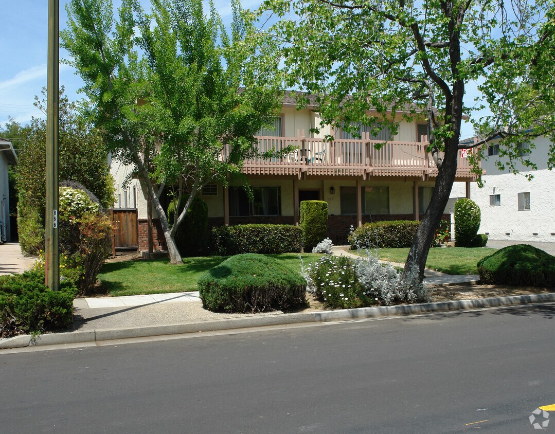 Building Photo - 109 Carlton