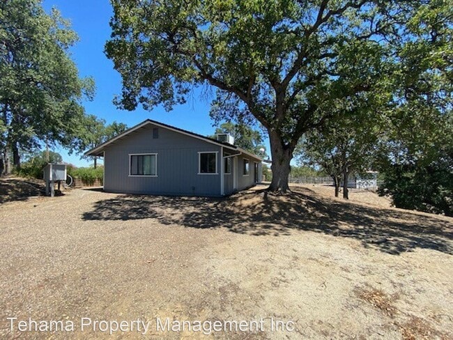 Building Photo - 2 br, 2 bath House - 15315 Frontier Dr.
