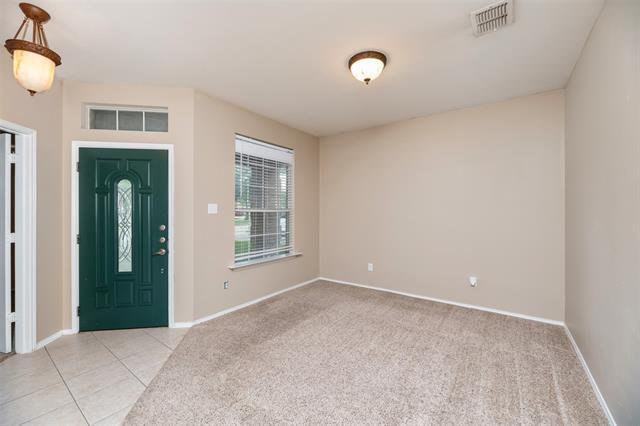 Foto del edificio - 9612 Bull Creek Dr