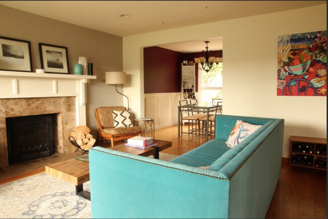 Foto del edificio - 3844 33rd Ave W